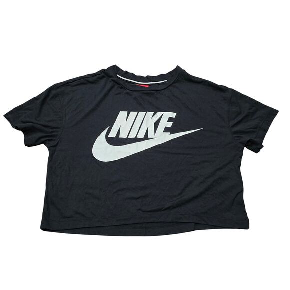 Nike Black & White Logo Crop Top Graphic Short Sleeve Shirt Women's Size Small - Picture 1 of 6